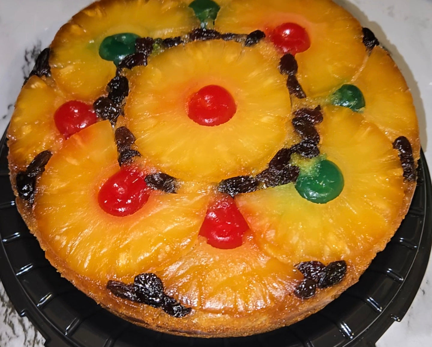 Homemade Pineapple Upside Down Cake – 8-Inch Round, Serves 8-10 – Moist, Buttery, and Freshly Baked