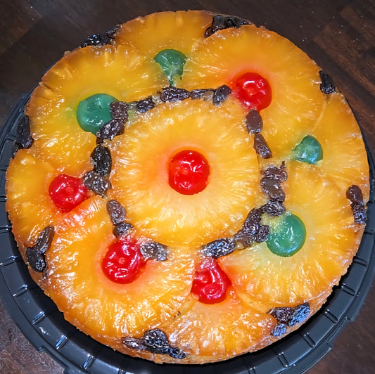 Homemade Pineapple Upside Down Cake – 8-Inch Round, Serves 8-10 – Moist, Buttery, and Freshly Baked